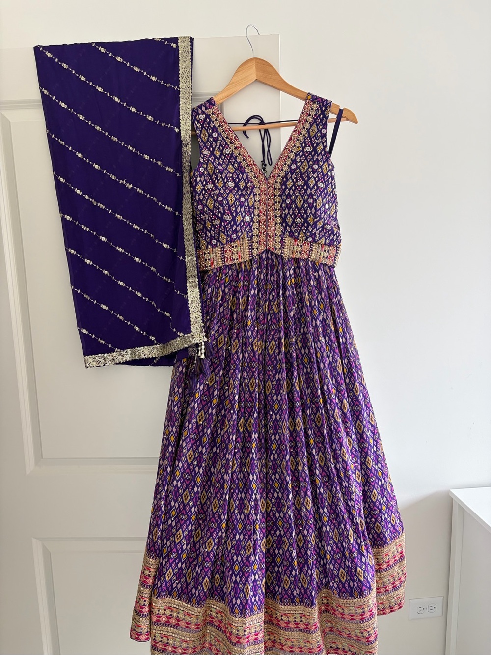 Purple Printed V-Neck Sleeveless Lehengha Set